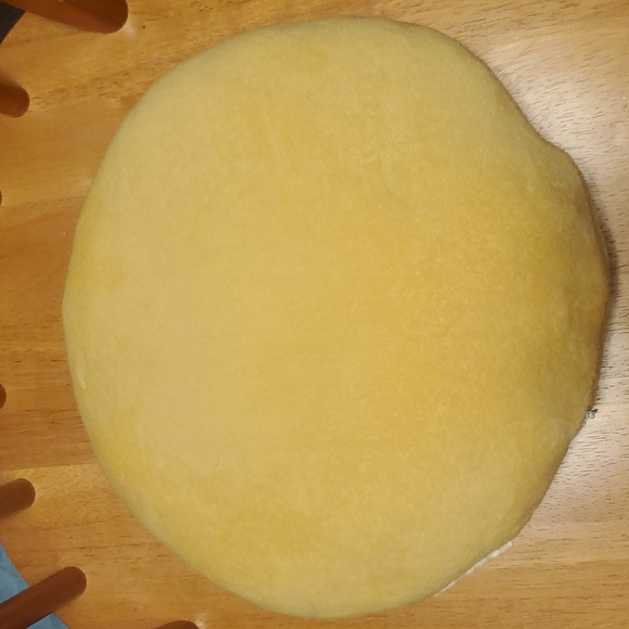 Pillow - Picture 2 of 3